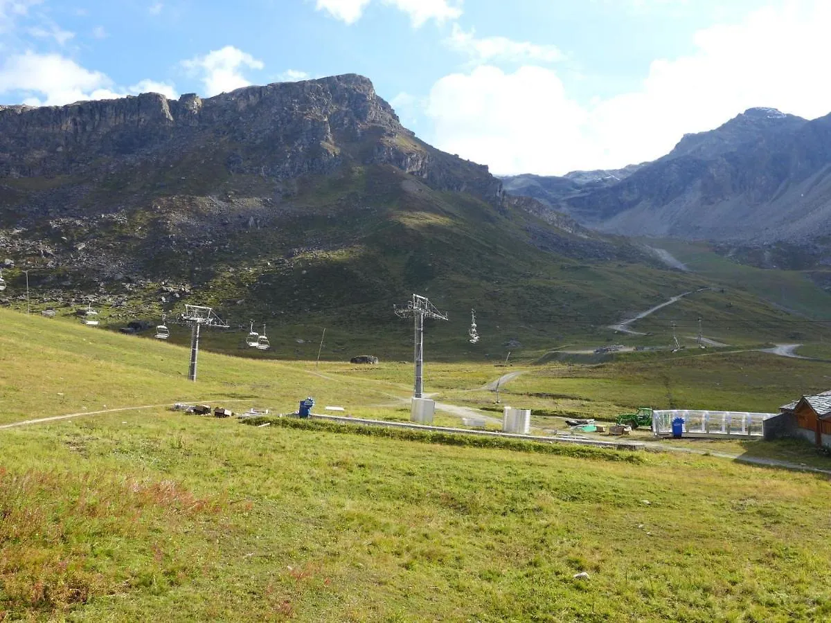 Apartment Les Tommeuses - Val Claret-29 By Interhome Tignes